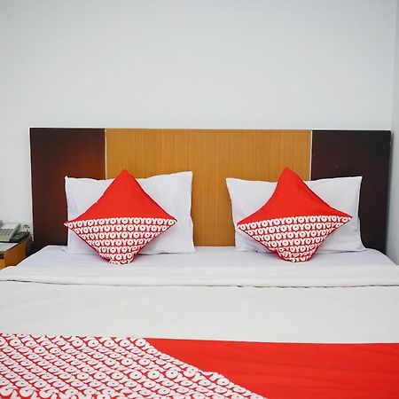 Oyo 2291 Hotel Bahagia Makassar Eksteriør bilde
