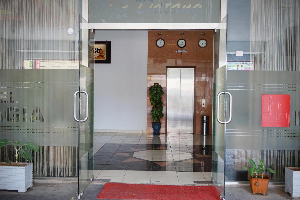 Oyo 2291 Hotel Bahagia Makassar Eksteriør bilde
