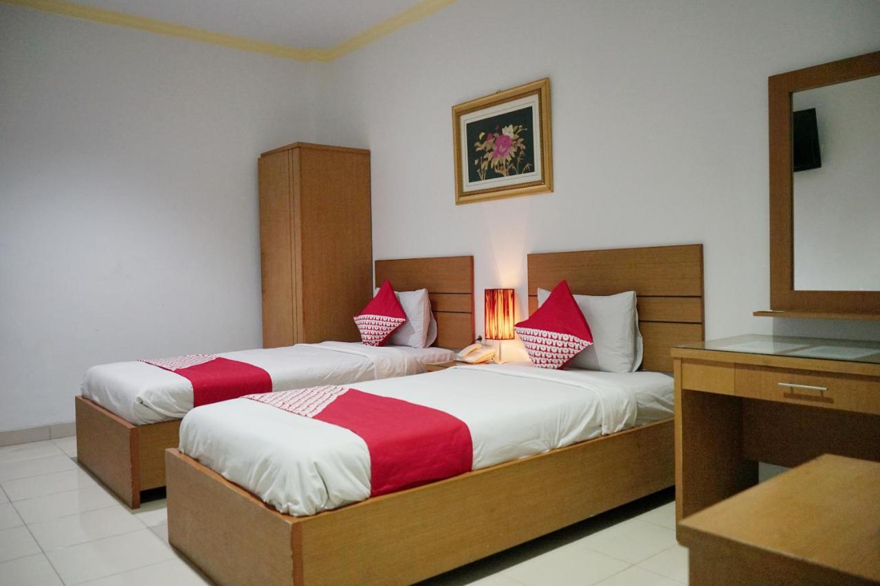 Oyo 2291 Hotel Bahagia Makassar Eksteriør bilde