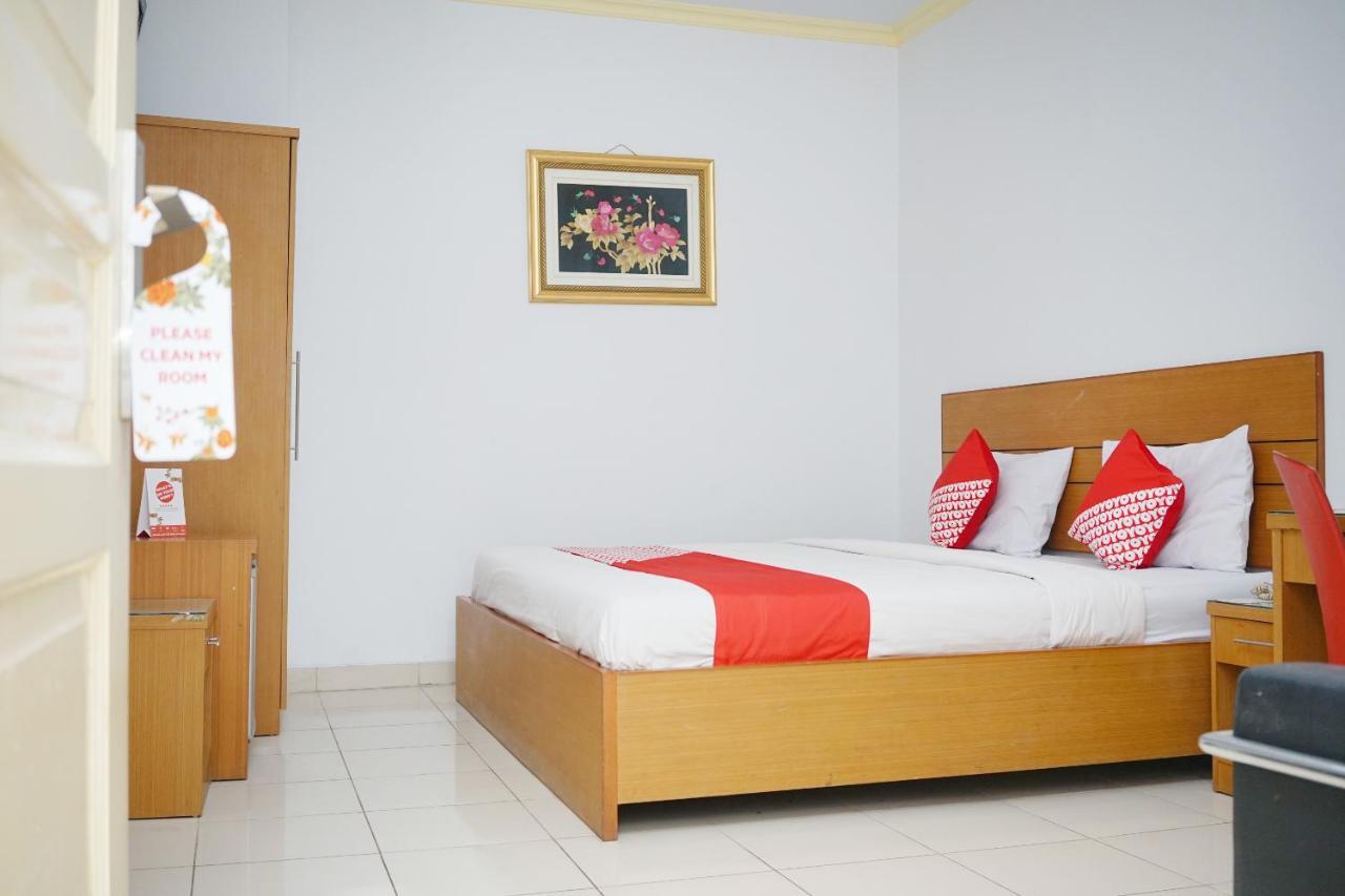Oyo 2291 Hotel Bahagia Makassar Eksteriør bilde