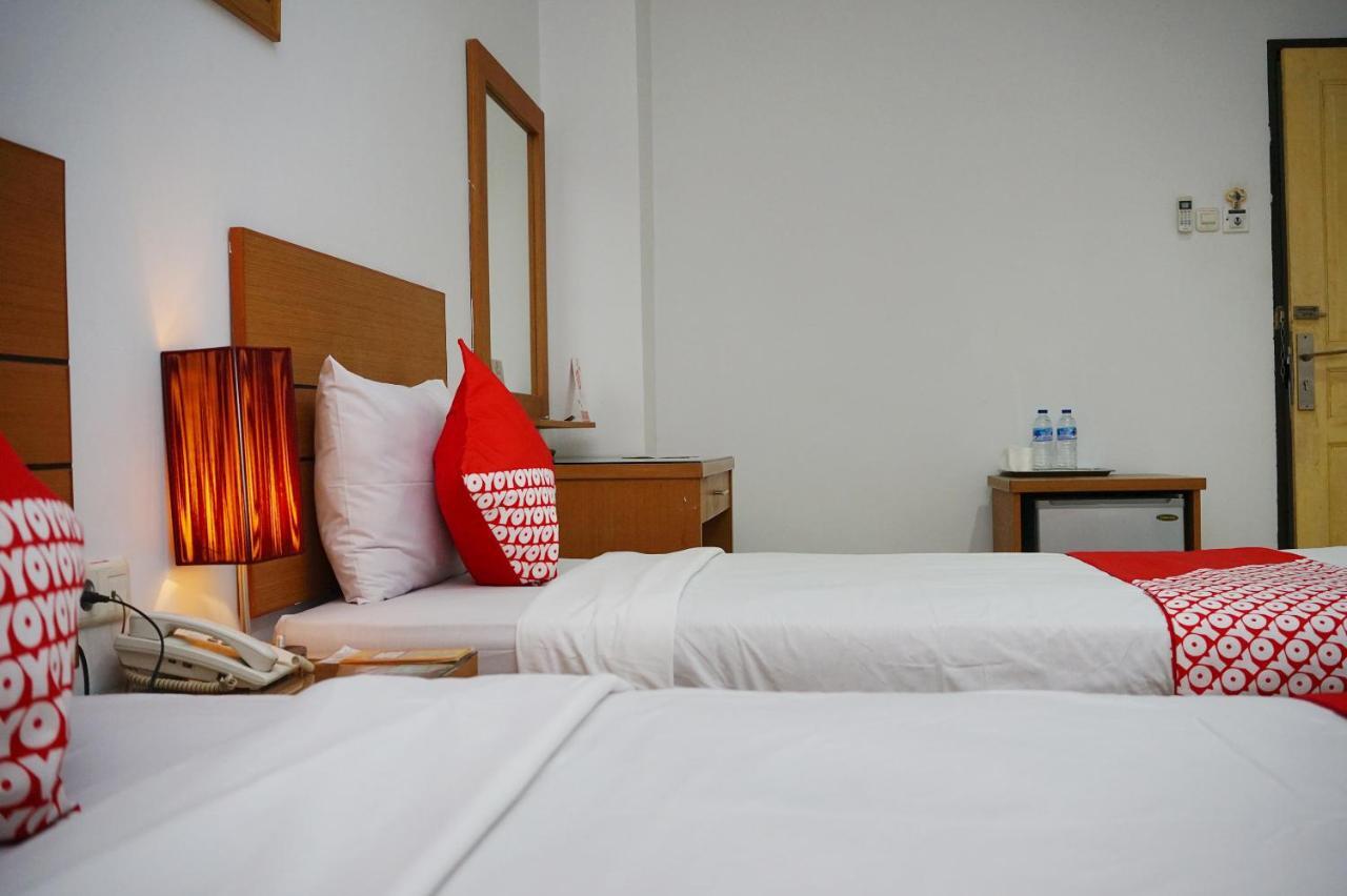 Oyo 2291 Hotel Bahagia Makassar Eksteriør bilde