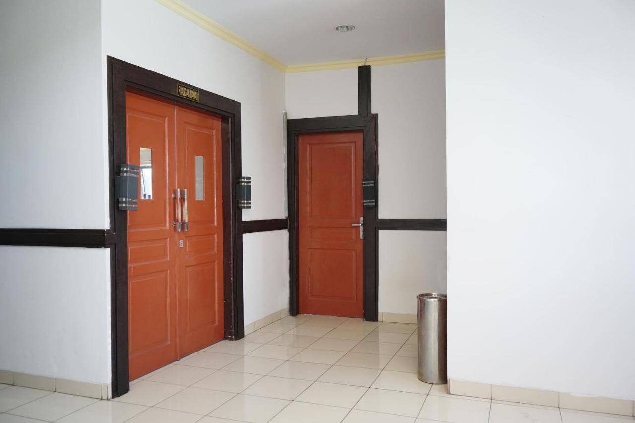 Oyo 2291 Hotel Bahagia Makassar Eksteriør bilde
